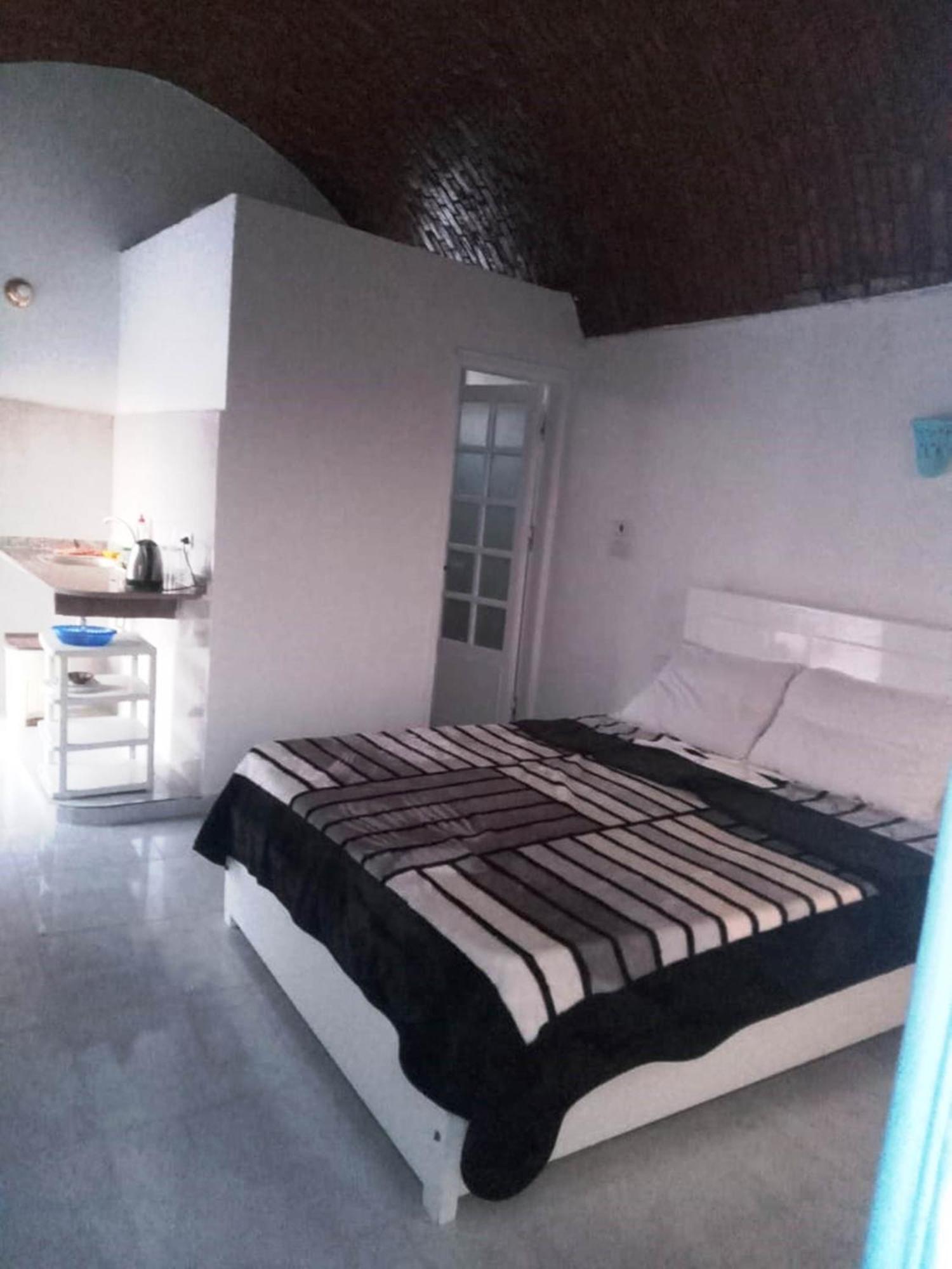 Adam Apartments Луксор Екстериор снимка